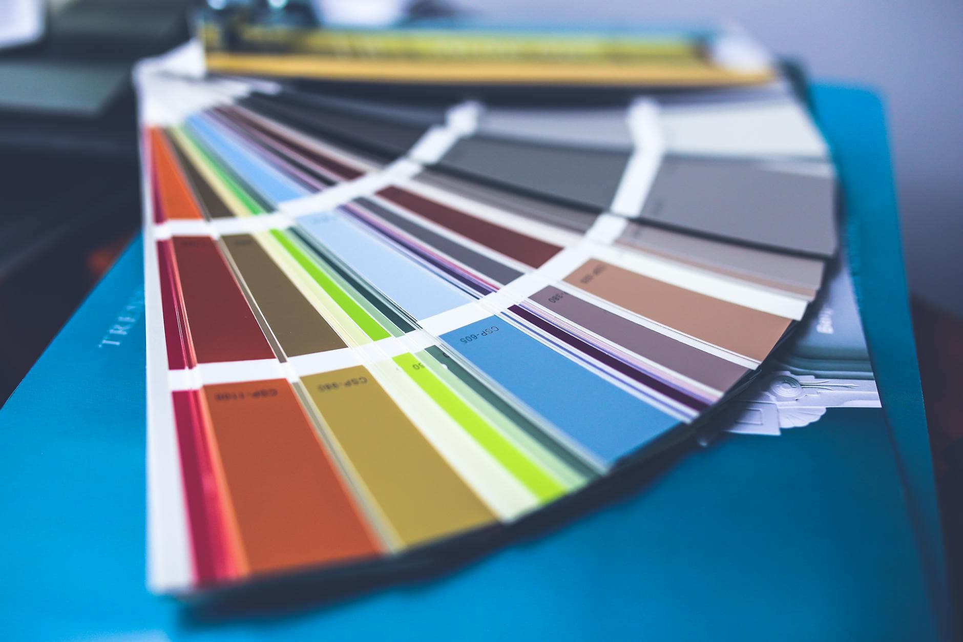 Color Psychology in Web Design: Choosing the Right Palette