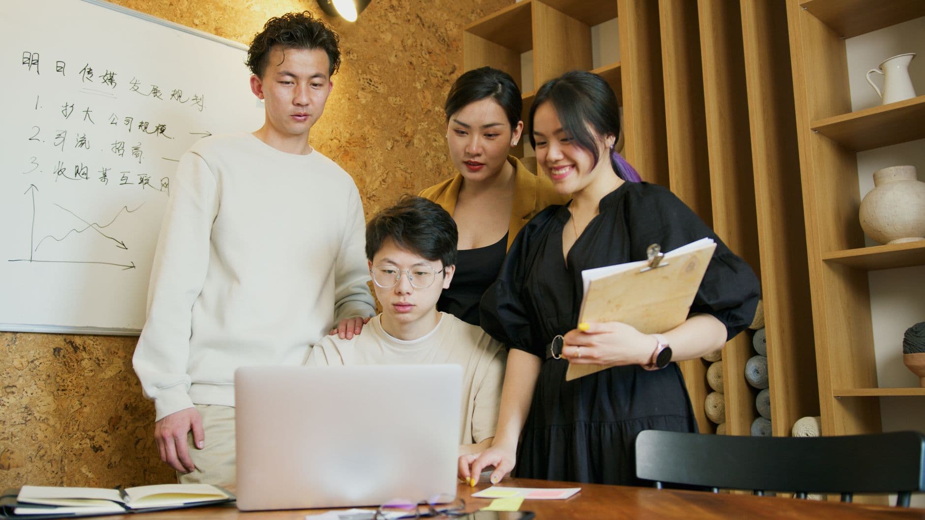 Building a Strong Online Presence: Tips for Triangle Startups